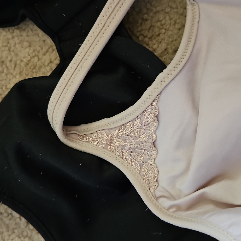 Bali 8 Assorted Lace & Solid Bras 36C Bundle - Picture 12 of 14